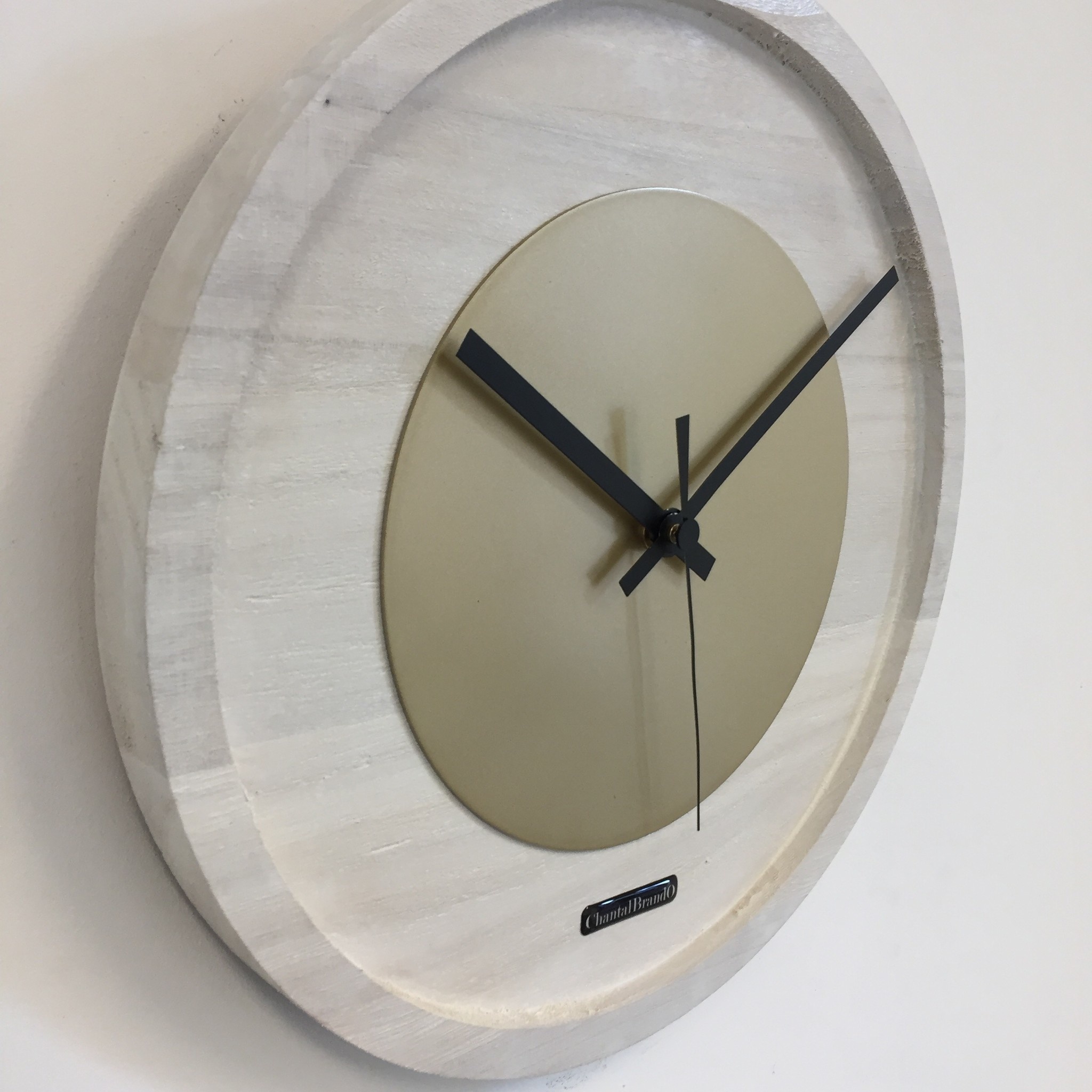 Klokkendiscounter Design - Wall clock Quinten White & Gold Modern Dutch Design