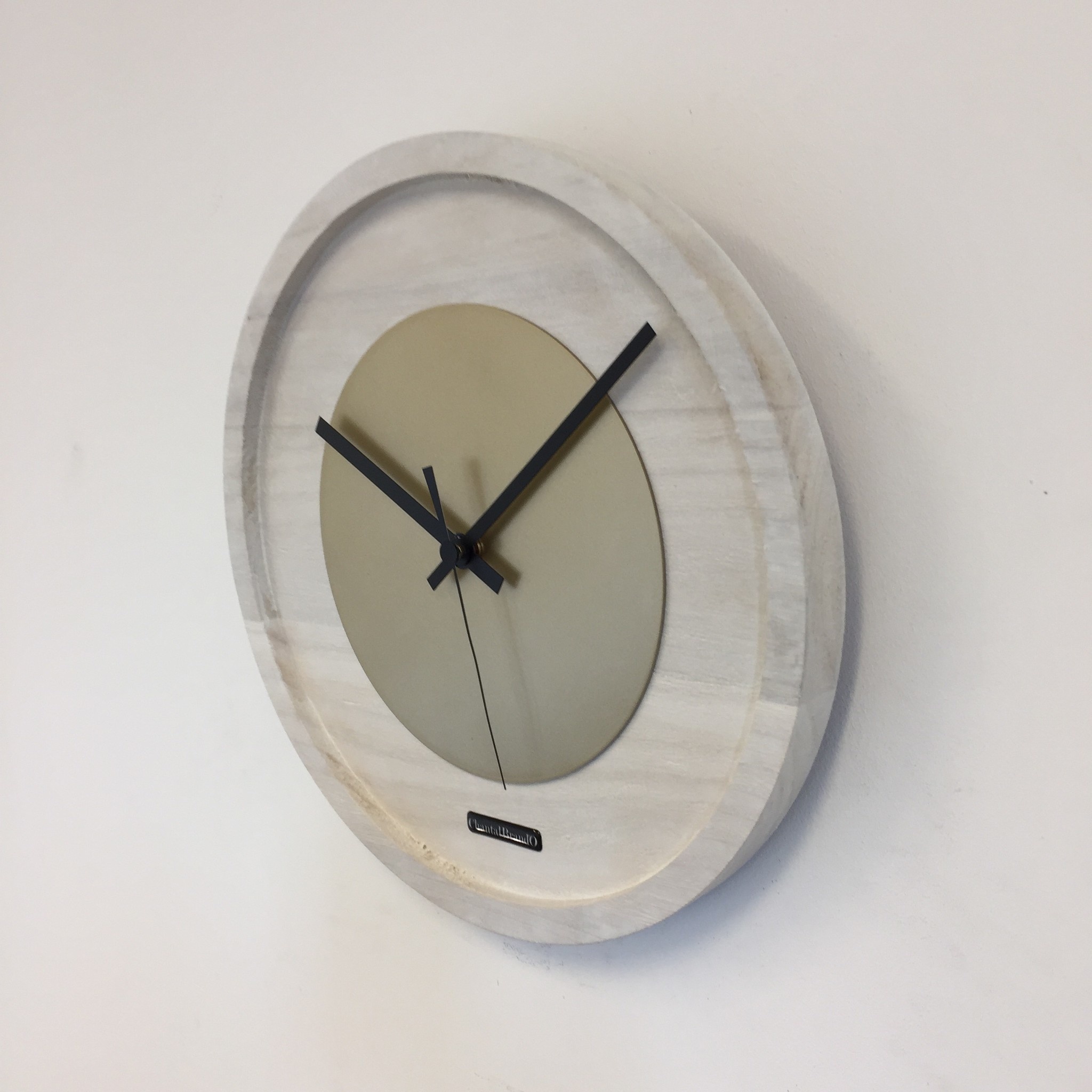 Klokkendiscounter Design - Wall clock Quinten White & Gold Modern Dutch Design