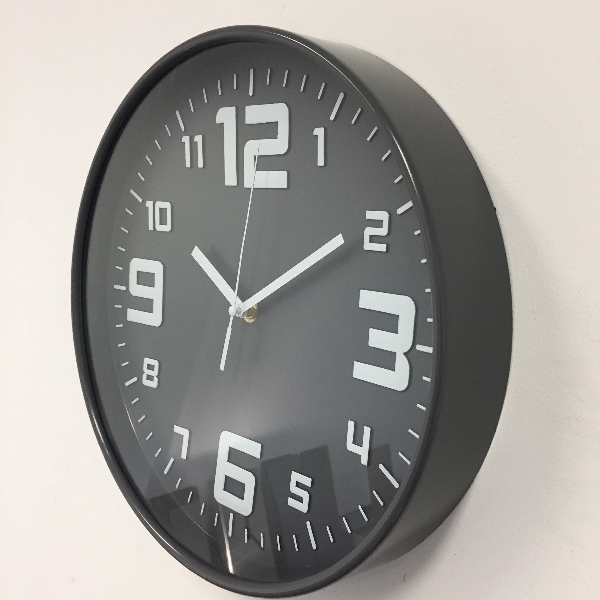 NiceTime Design - wall clock dark gray modern design
