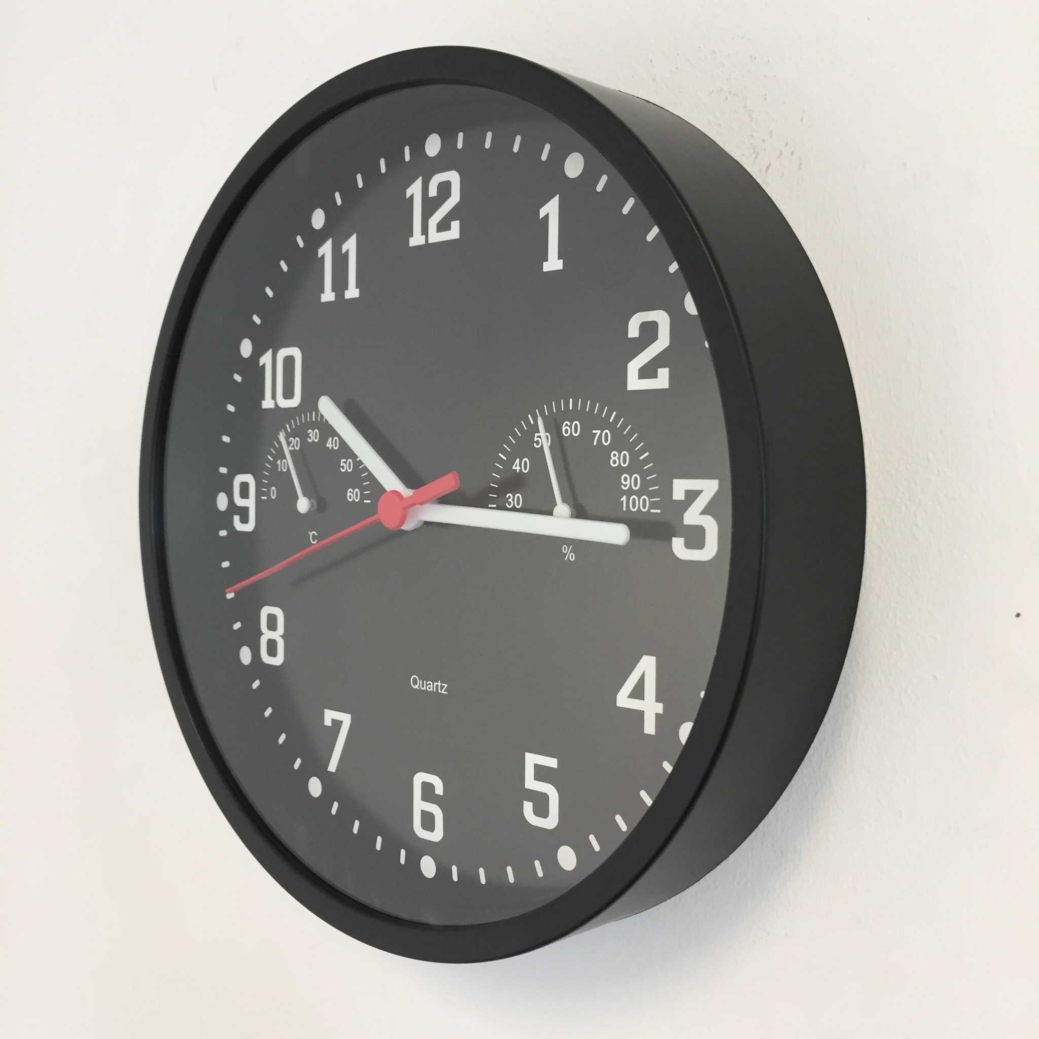 NiceTime Design - Wall clock Black Thermo & Hygro Modern Design