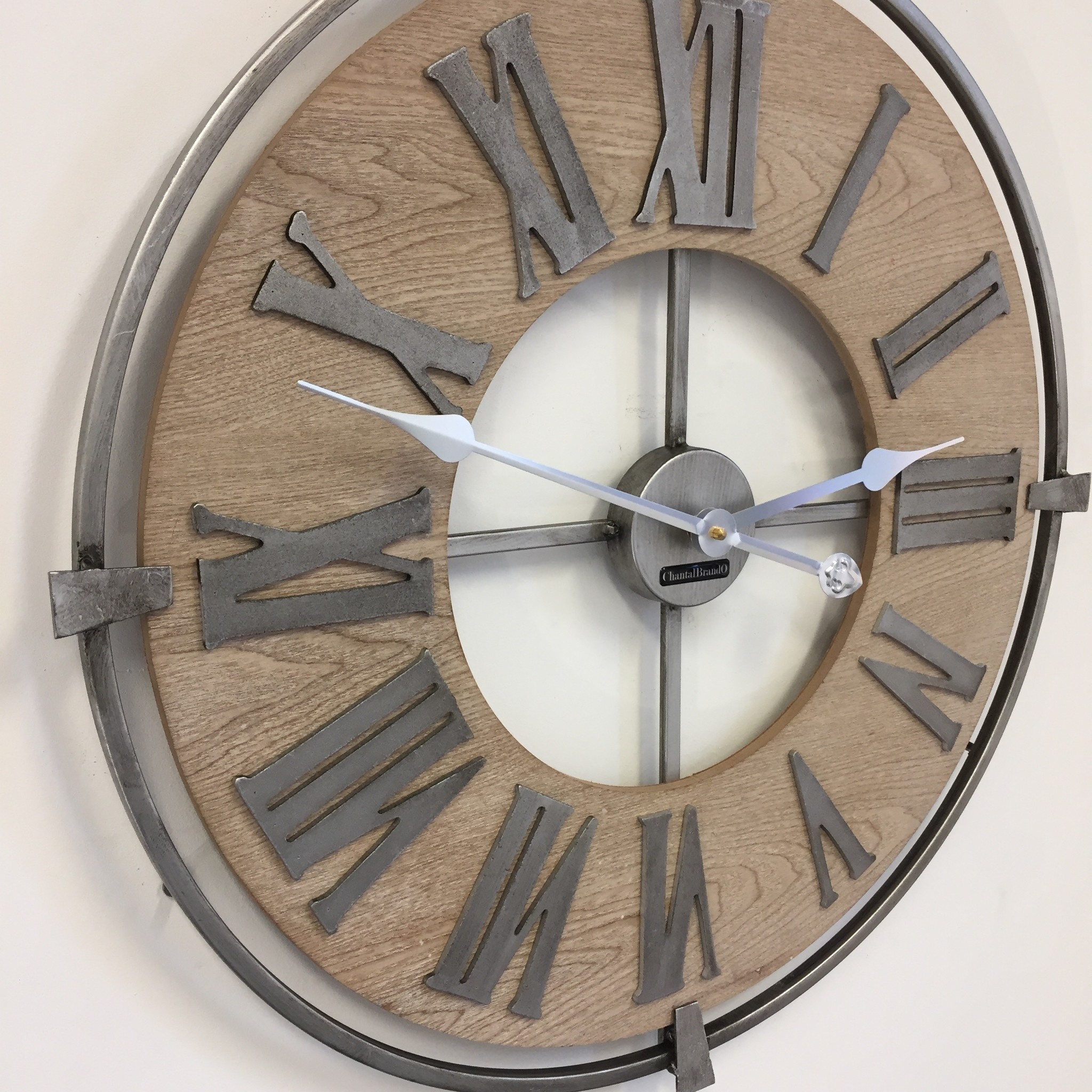 NiceTime Design - Wall clock Vintage Caesar Industrial Design