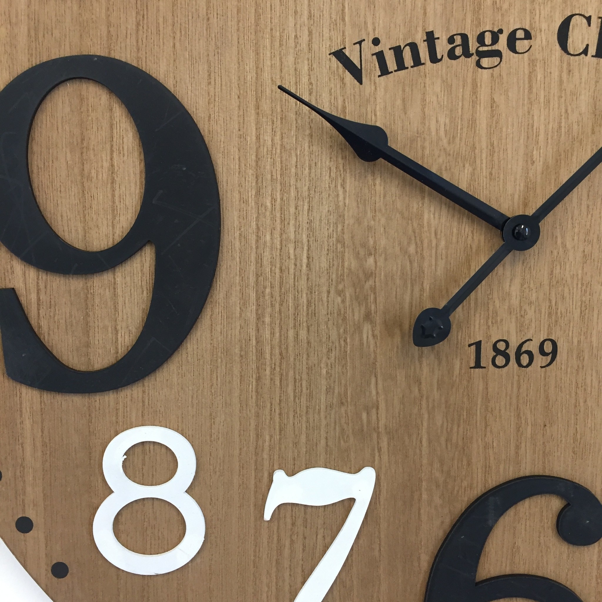 NiceTime Design - Wall clock Vintage Wood Design