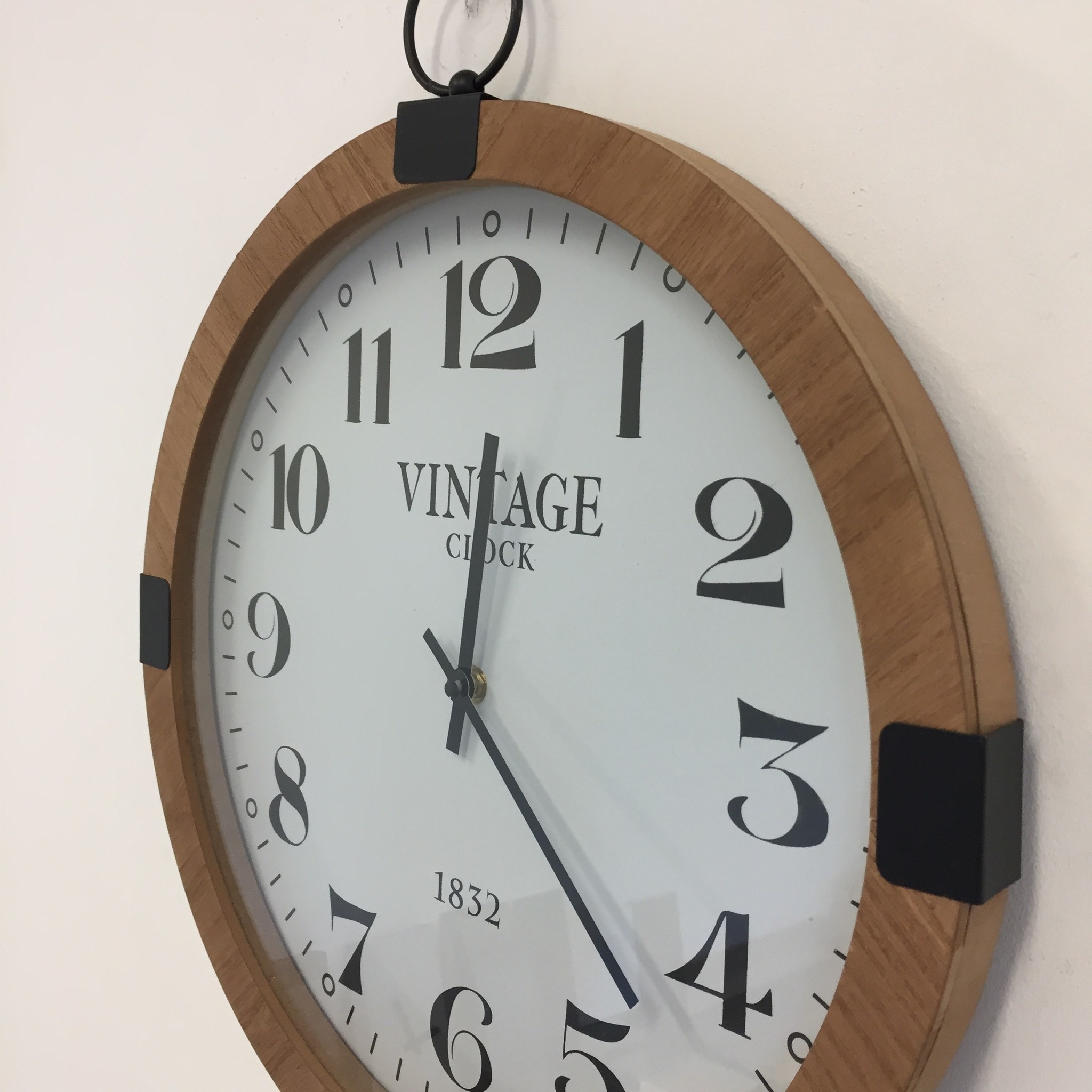 Design - Gousse Vintage Design wall clock