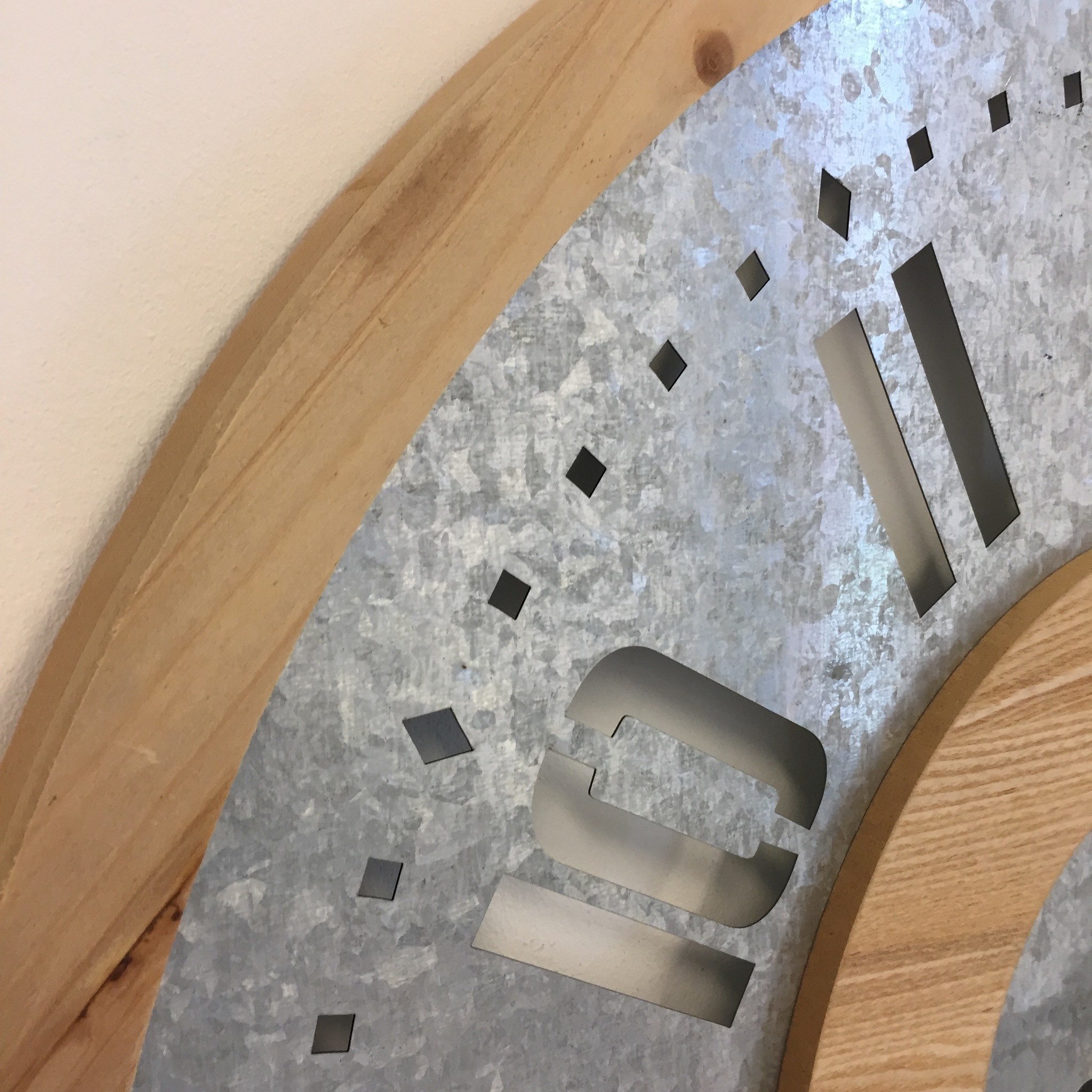 Klokkendiscounter Design - Wanduhr VINTAGE WOODZ DESIGN INDUSTRIEEL