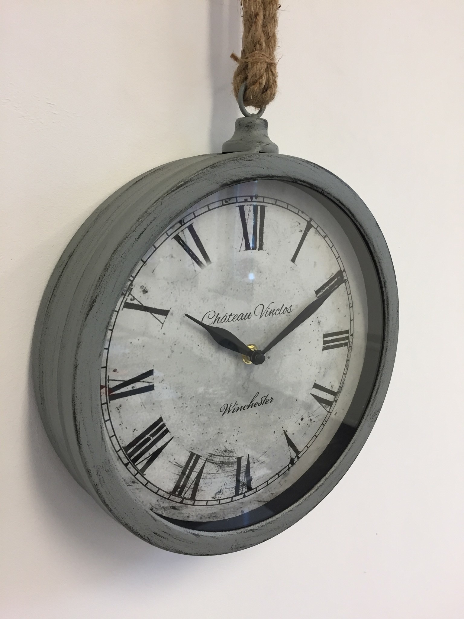 NiceTime Design - Wall clock Vintage Winchester