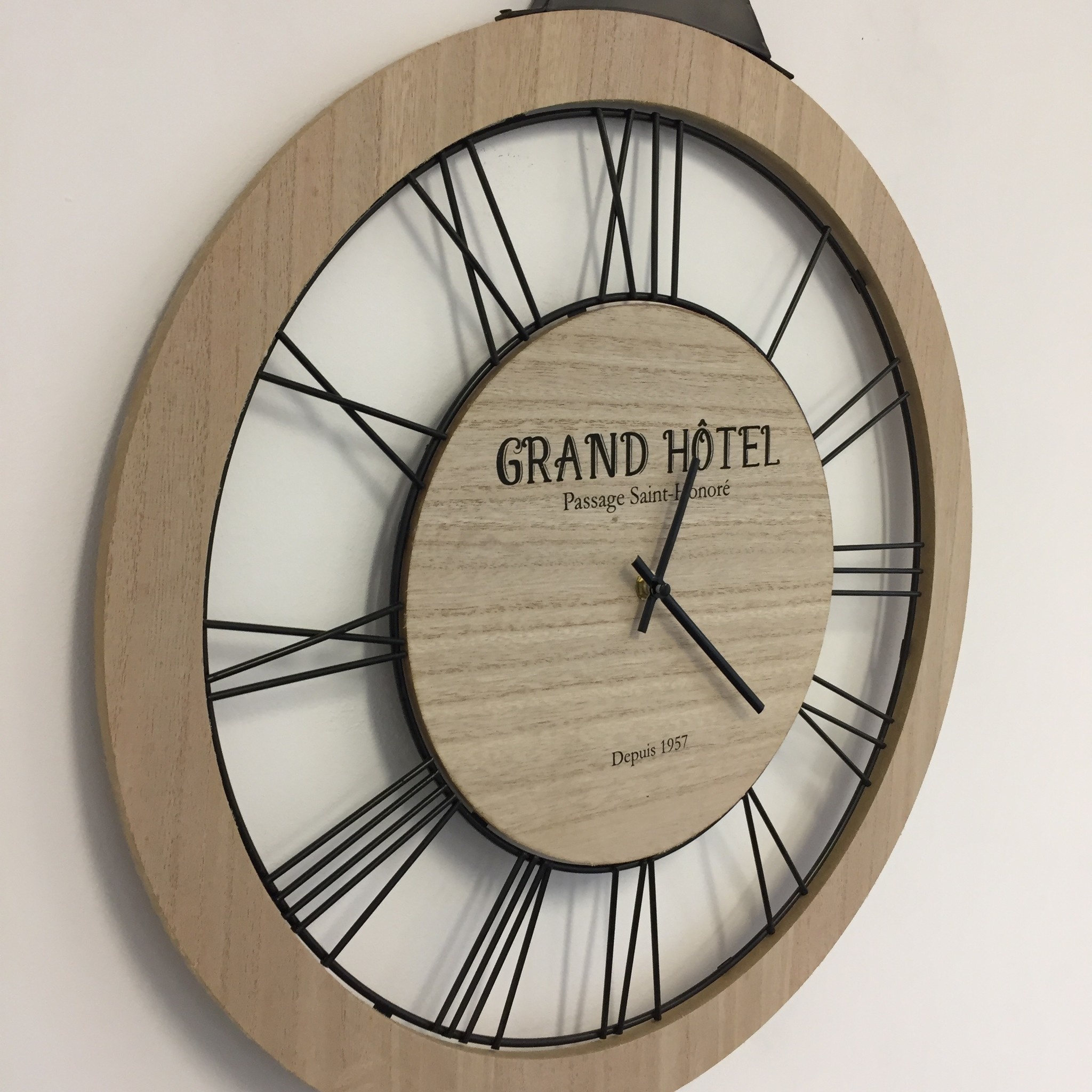 NiceTime Design - Wall clock Grand Hotel Industrial Vintage Design