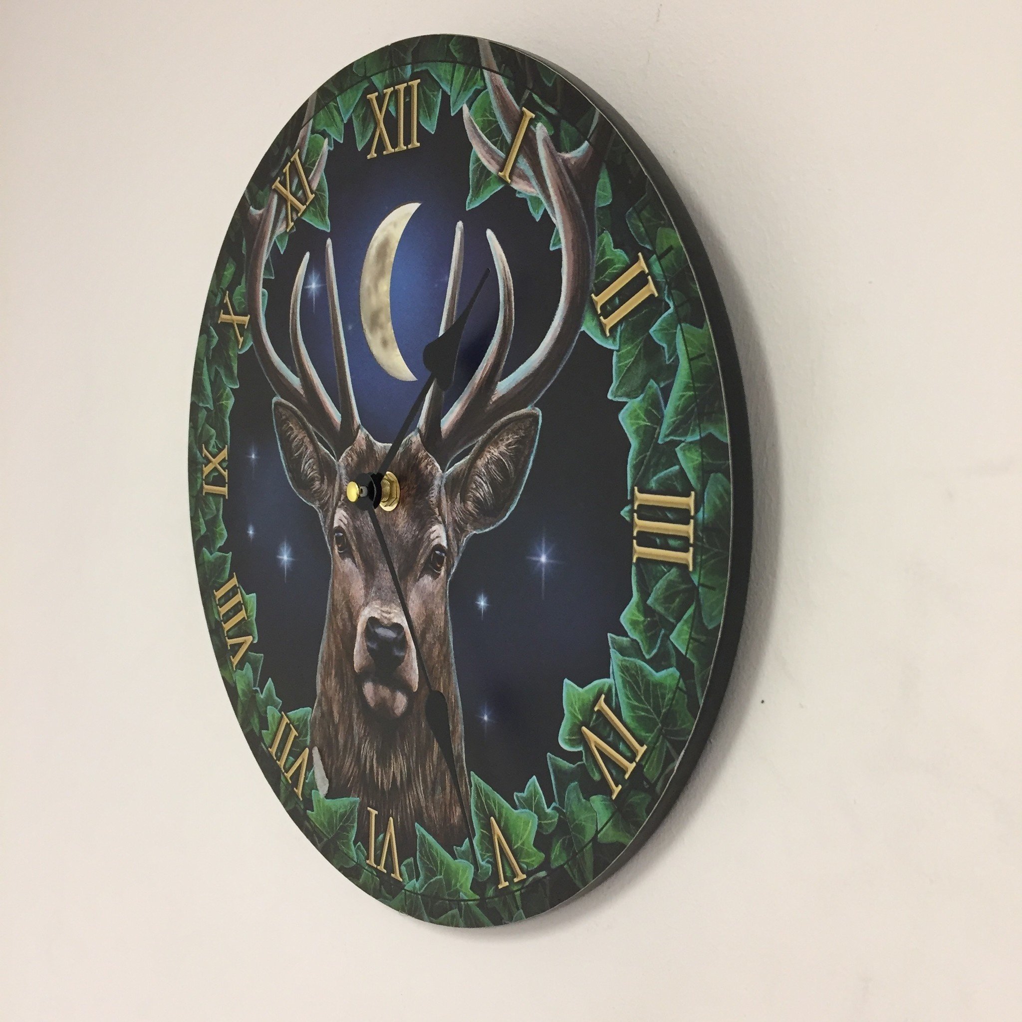 NiceTime Design - Wall clock for children with deer