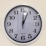 NiceTime Design - Wall clock White Modern Design Quartz