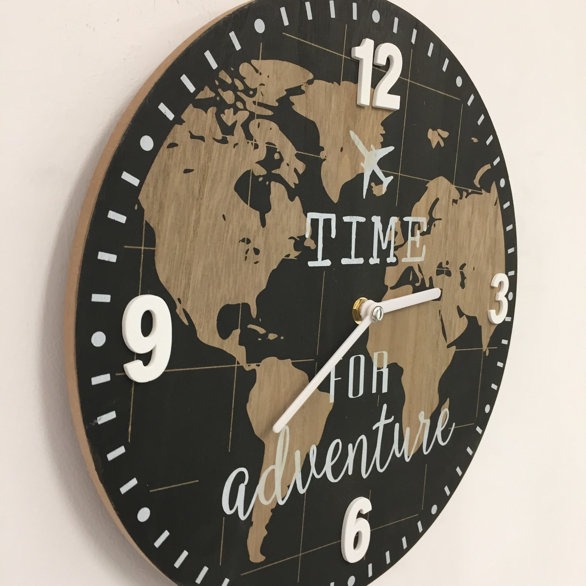 NiceTime Design - Wall clock Adventure Modern Design