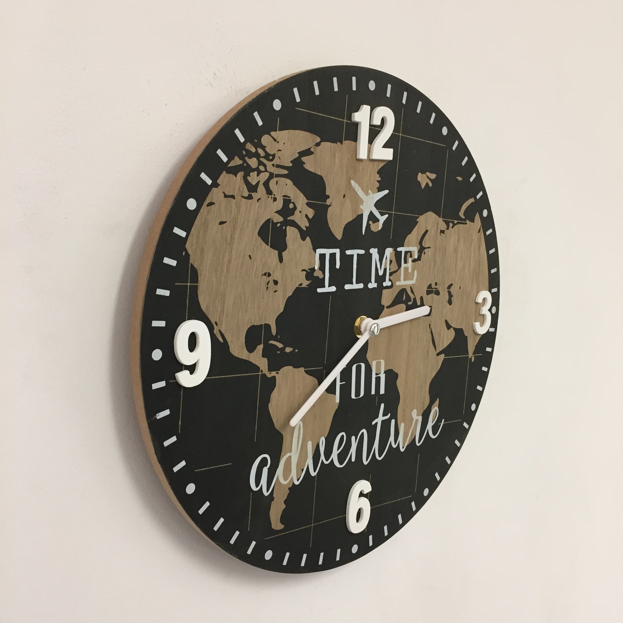 NiceTime Design - Wall clock Adventure Modern Design