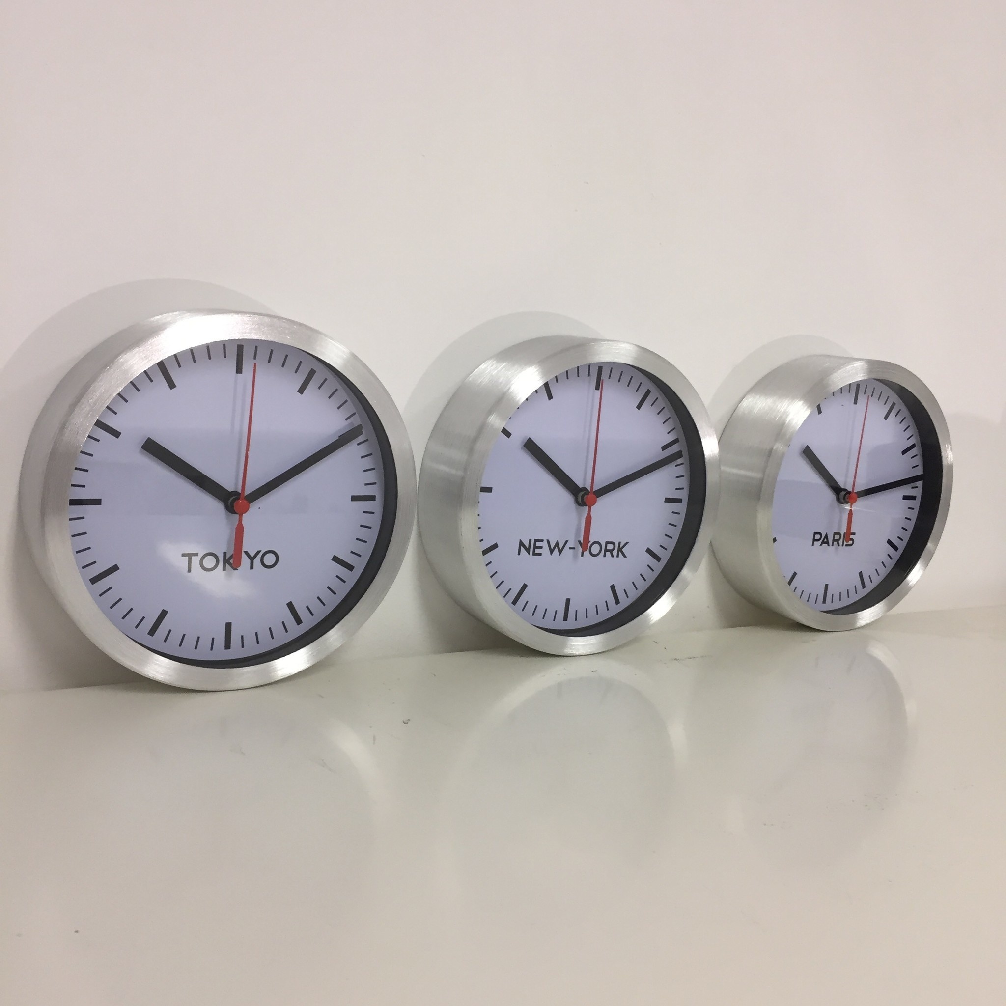 NiceTime Design - Wanduhr SET 3 STUKS New York - Parijs - Tokio