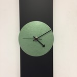 Klokkendiscounter Design - Wanduhr Blackline Hammer & Green Modernes Design Edelstahl