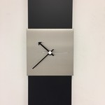 Klokkendiscounter Design - Wall clock Black -Line Silver Square White Pointer Modern Design