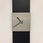 Klokkendiscounter Design - Wall clock Black -Line Silver Square Blue Pointer Modern Design