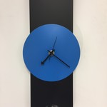 Klokkendiscounter Design - Wall clock Black -Line & Blue Modern Design Stainless steel