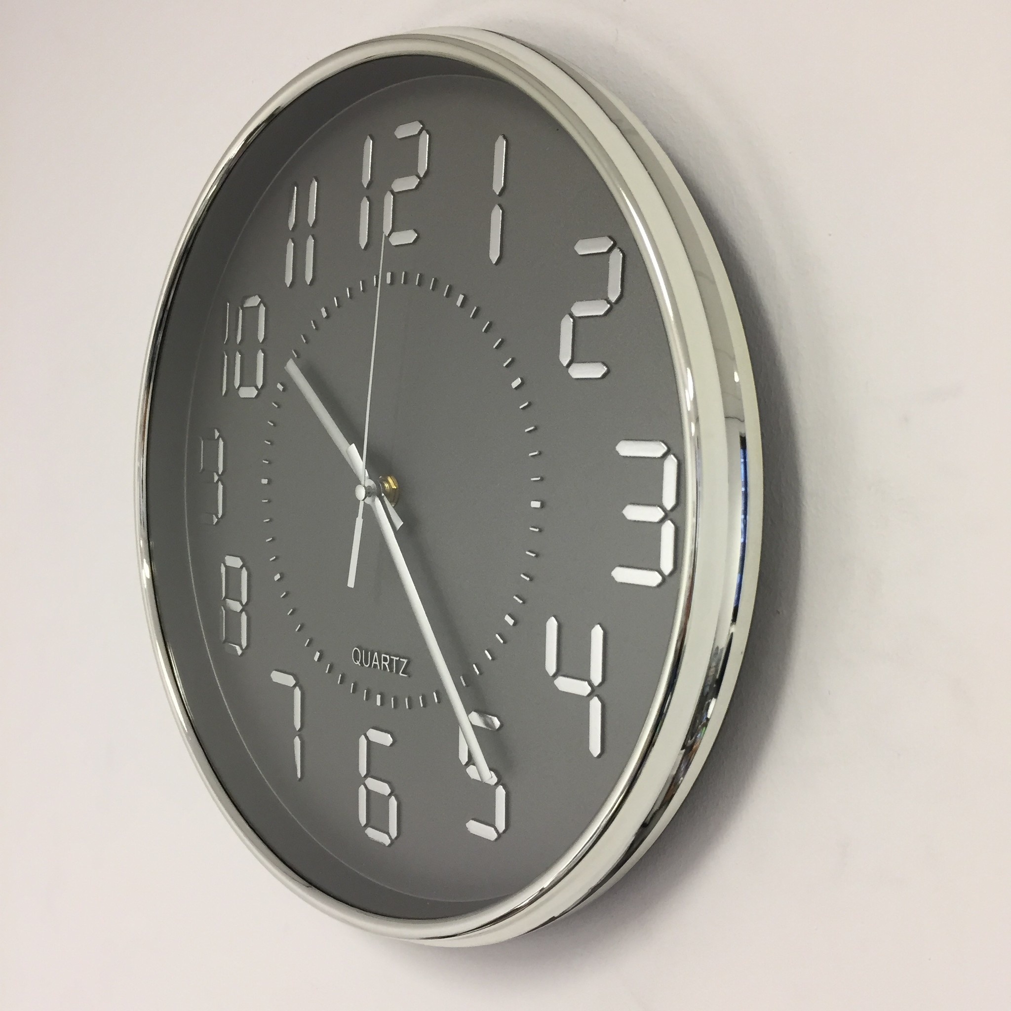 NiceTime Design - Wall clock Digi Gray Modern Design