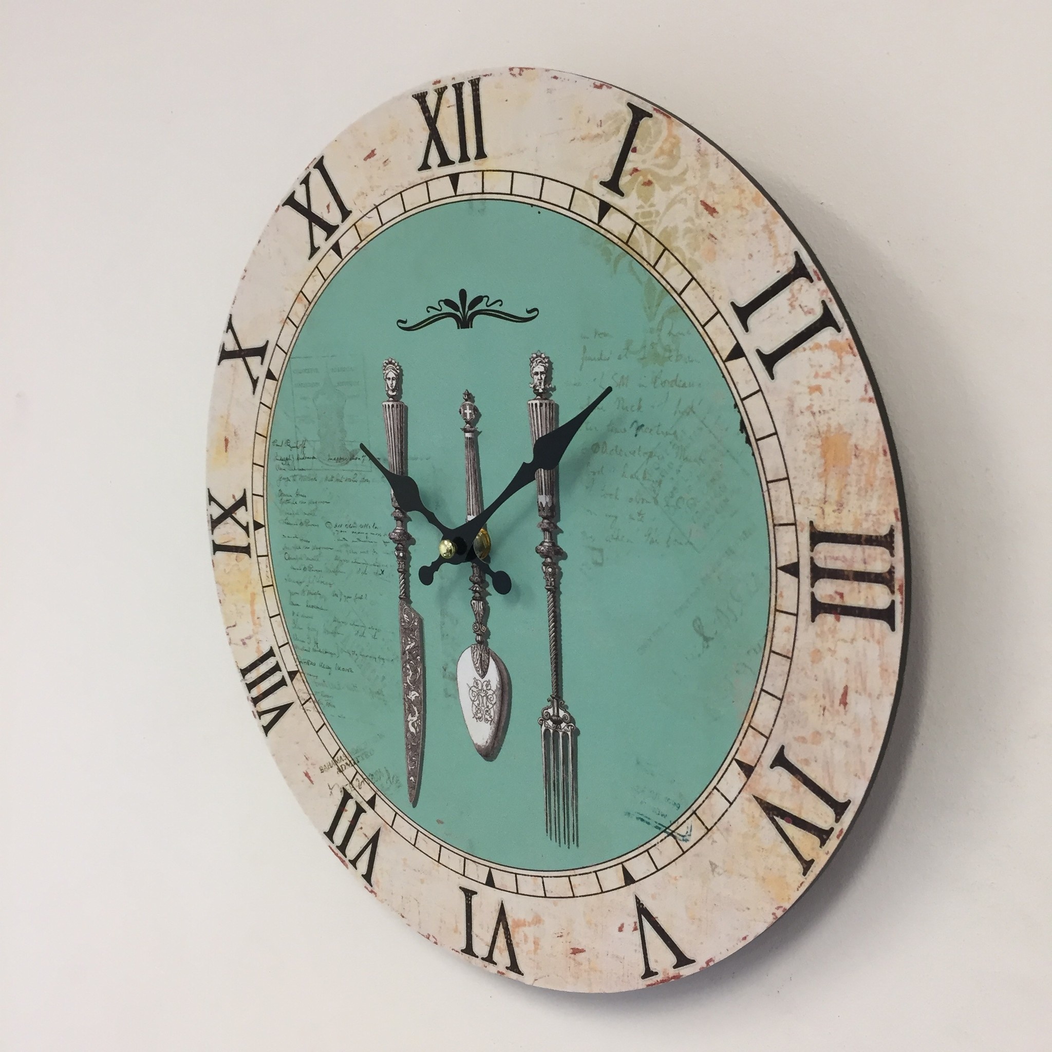 Design - Wall clock Retro style design