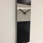 Klokkendiscounter Design - Wanduhr LaBrand Export Design Schwarze & Gold Pointer