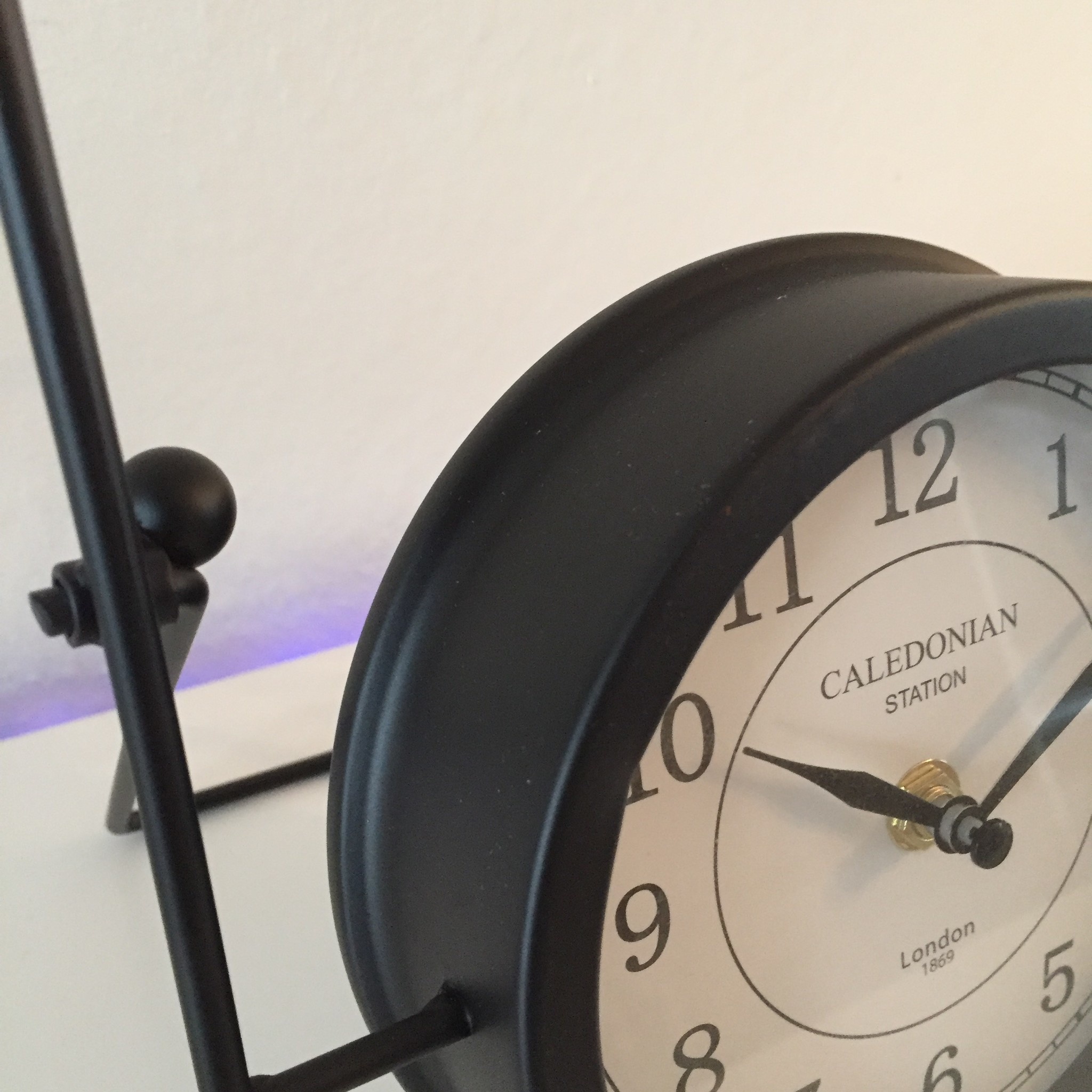 Design - Table clock Caledonian Retro Industrial Design