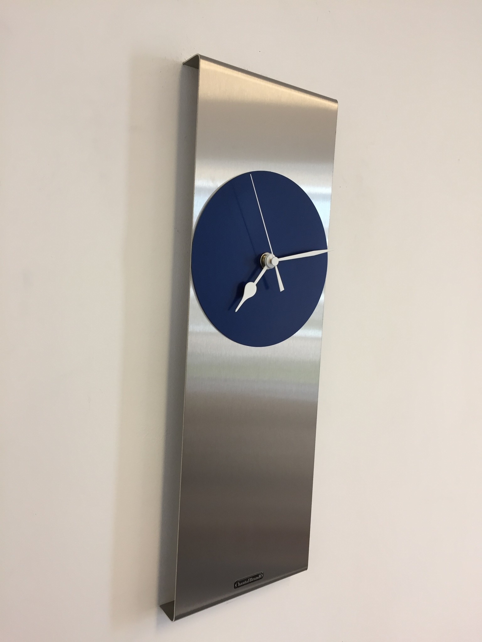 Klokkendiscounter Design - Wall clock Cassiopee Blue Modern Dutch Design