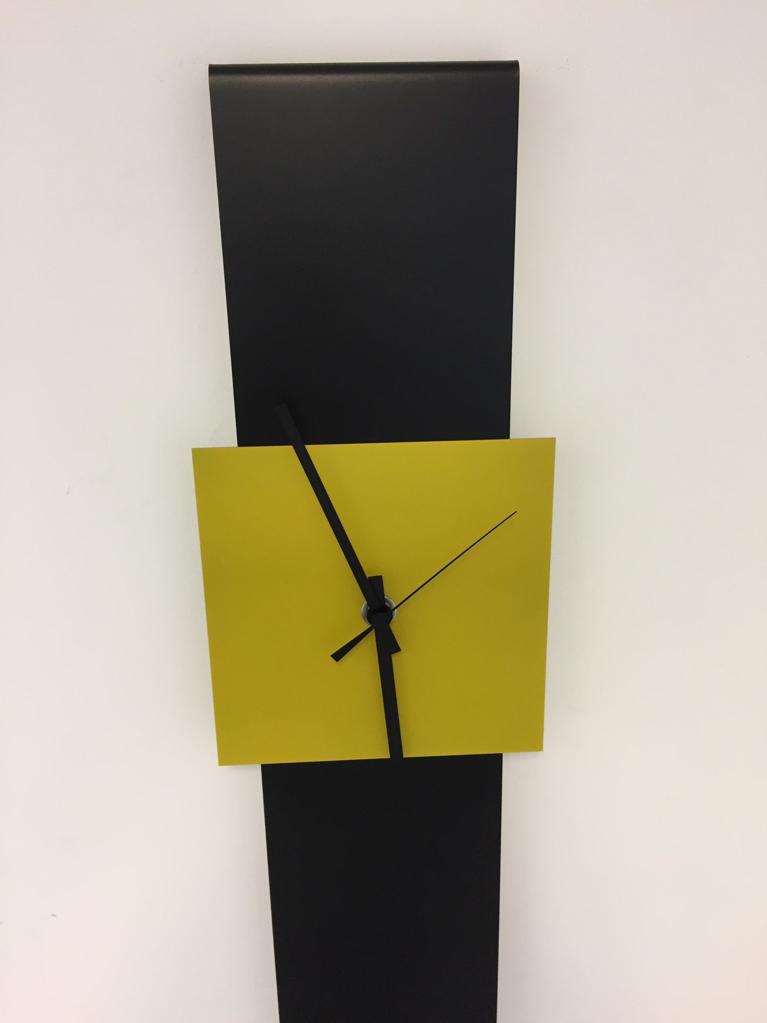 Klokkendiscounter Design - Chantalbrando wall clock - Giancarlo modern design