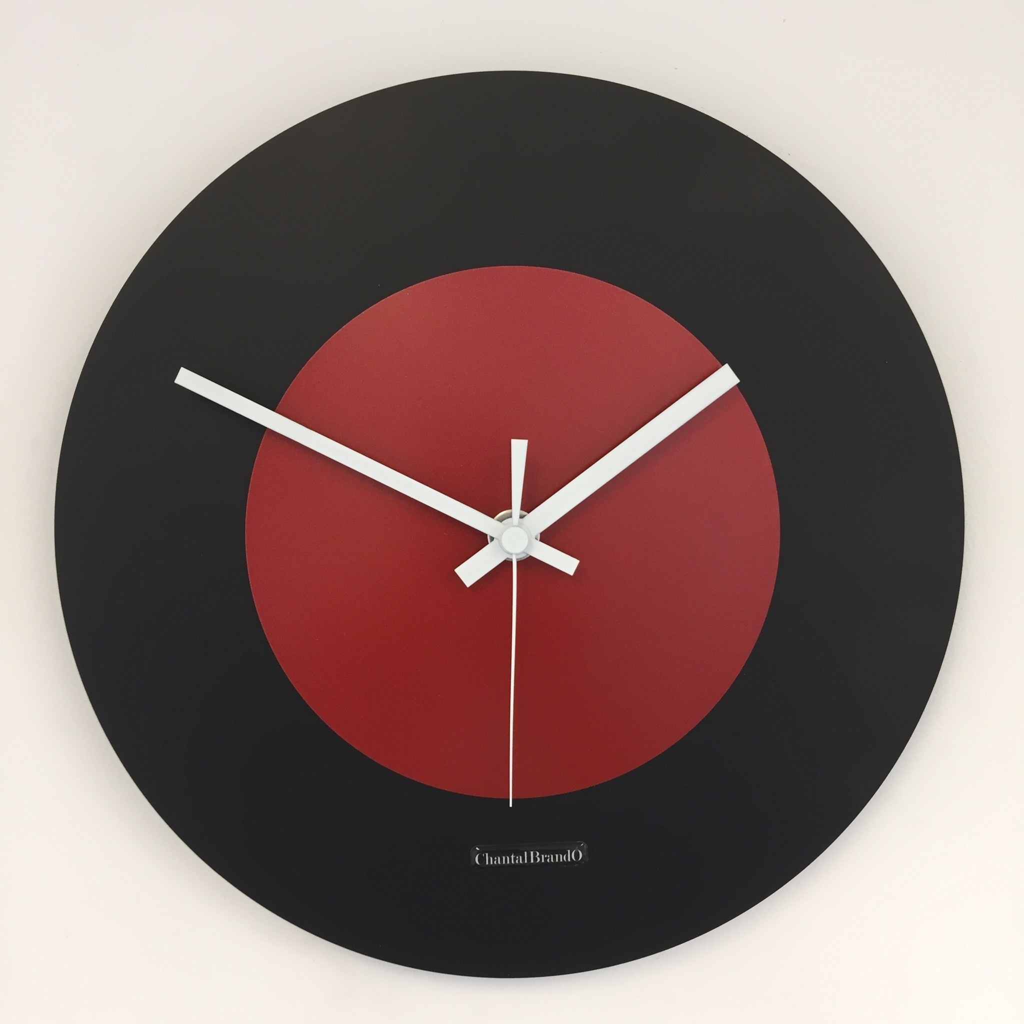 Klokkendiscounter Design - Wanduhr Black & RED modernes Niederlandisches  Design