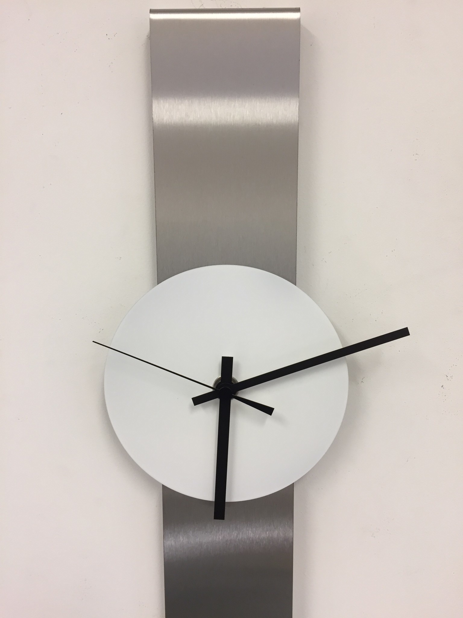 ChantalBrandO Design - Wall clock Summit White XL Modern Design