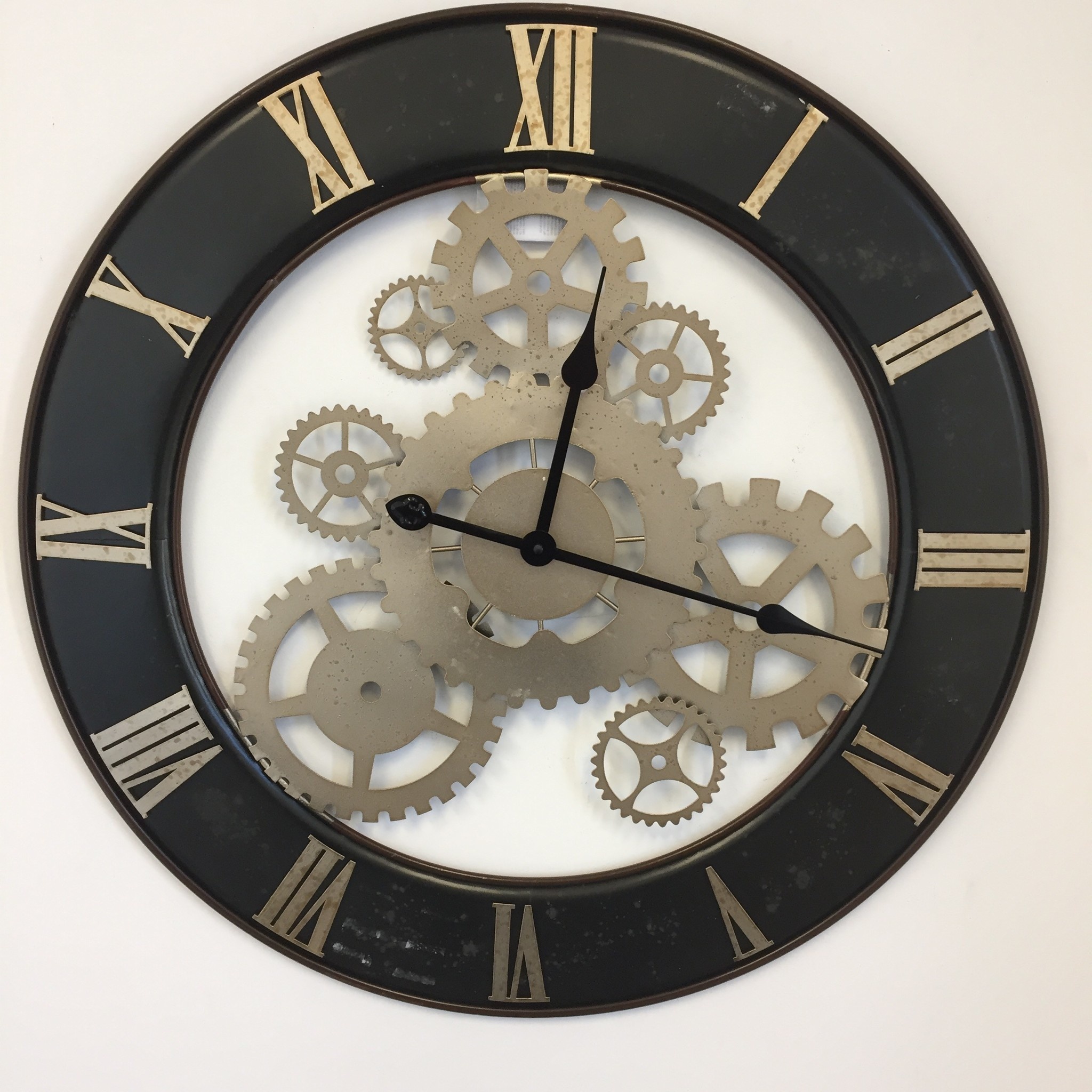 NiceTime Design - Wall clock Mecano Industrial Design