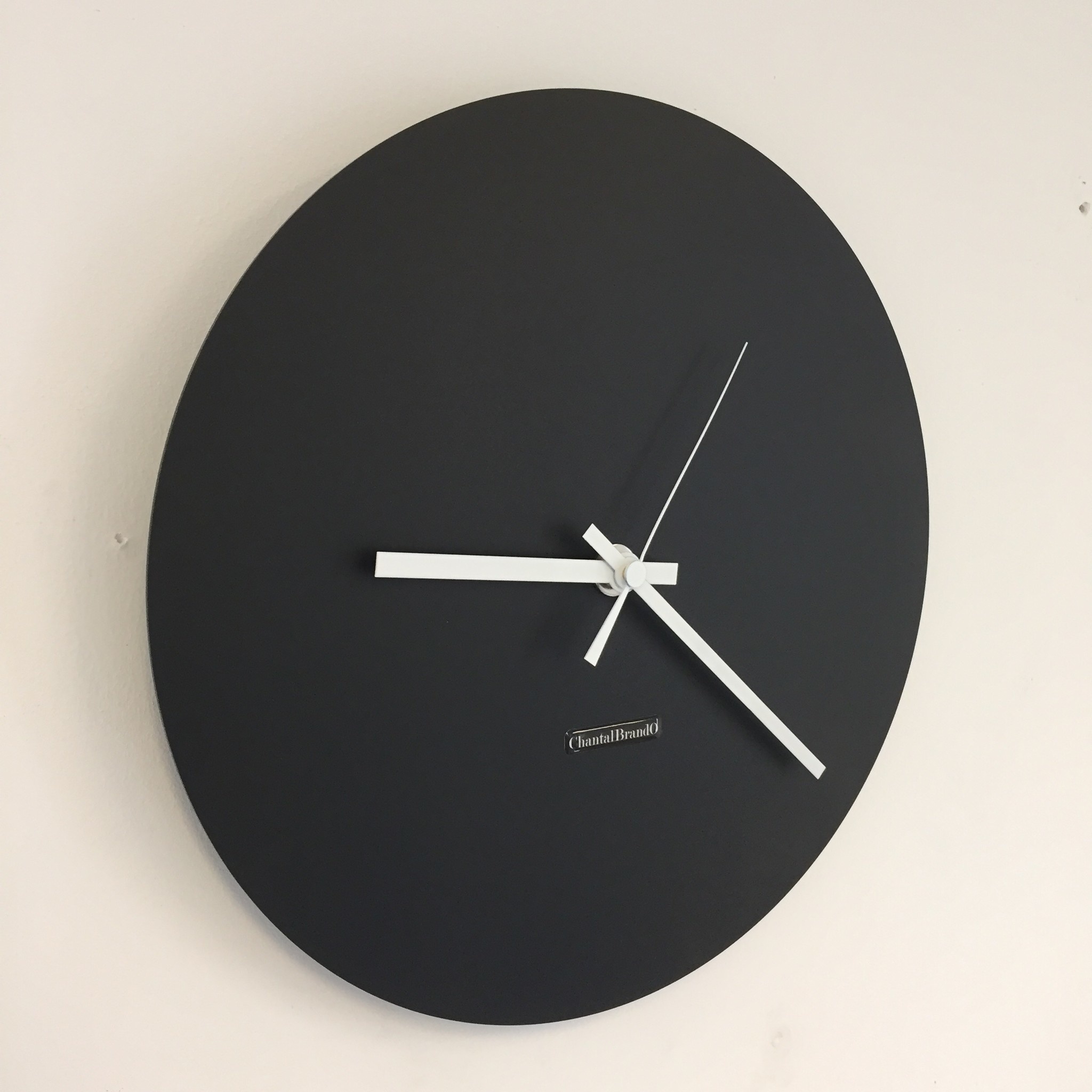 ChantalBrandO Design - Wall clock Black Beauty Modern Dutch Design