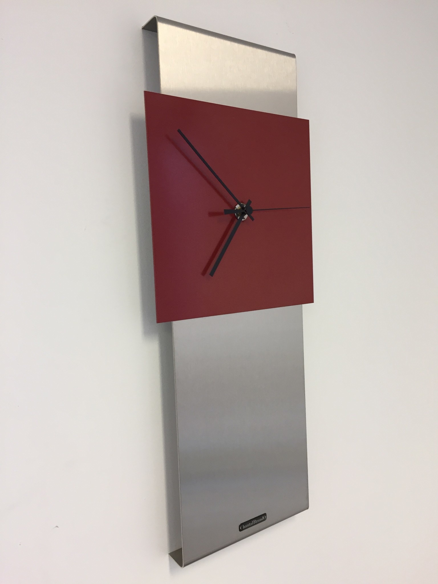 ChantalBrandO Design - Wall clock Chantalbrando Jada Red Modern Design