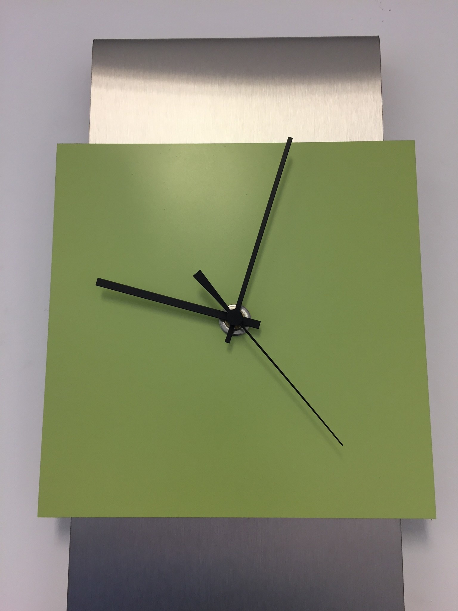 ChantalBrandO Design - Wall clock Chantalbrando Jada Green Modern Design