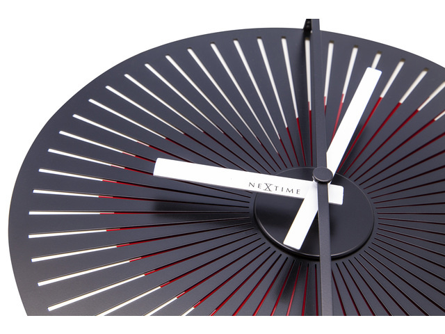 NXT Design - Wandklok  Coeur Rouge modern design