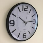 Design - Wall clock Quartz 32 Black Modern Design