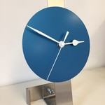 ChantalBrandO Design - Tafelklok ARTIC BLUE SPIRIT MODERN DUTCH DESIGN