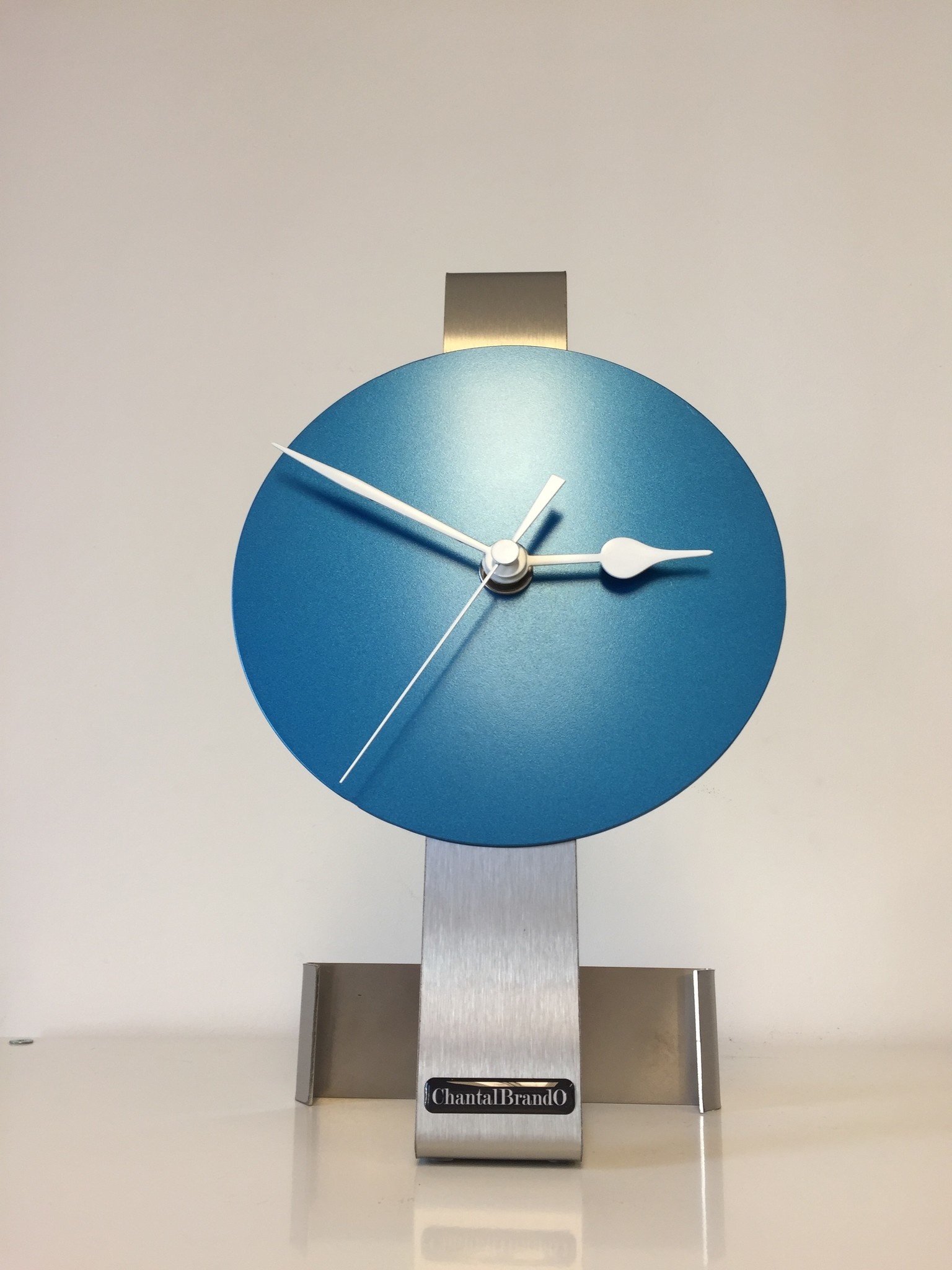 ChantalBrandO Design - Table clock Artic Blue Spirit Modern Dutch Design