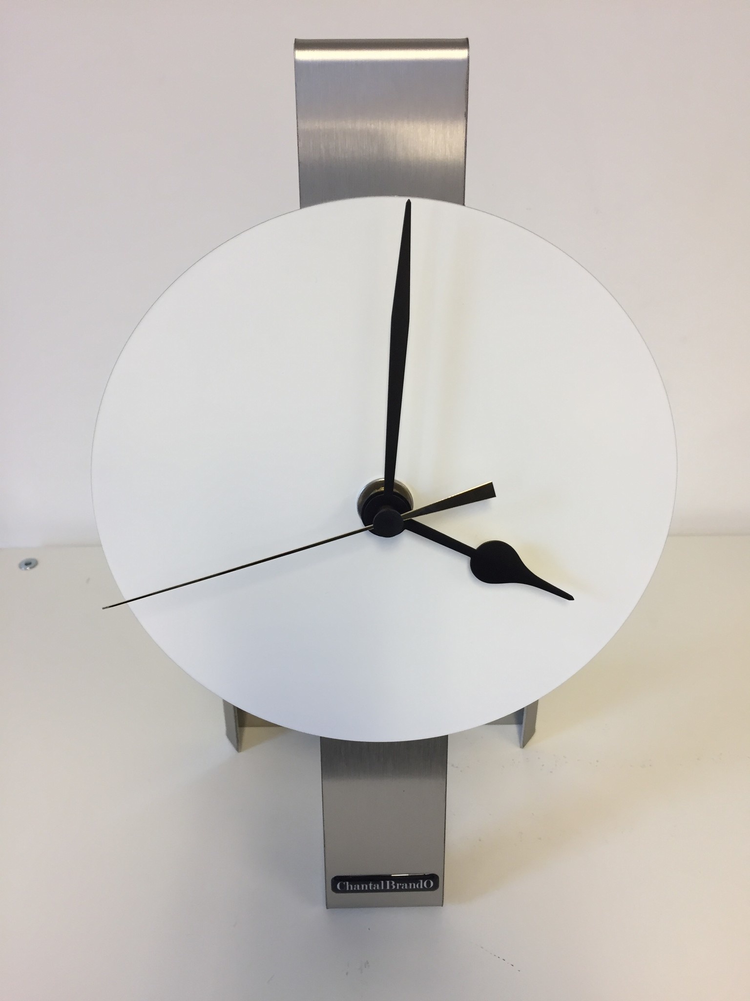 ChantalBrandO Design- Table clock White Sprit- Golden Pointer-Modern Dutch Design