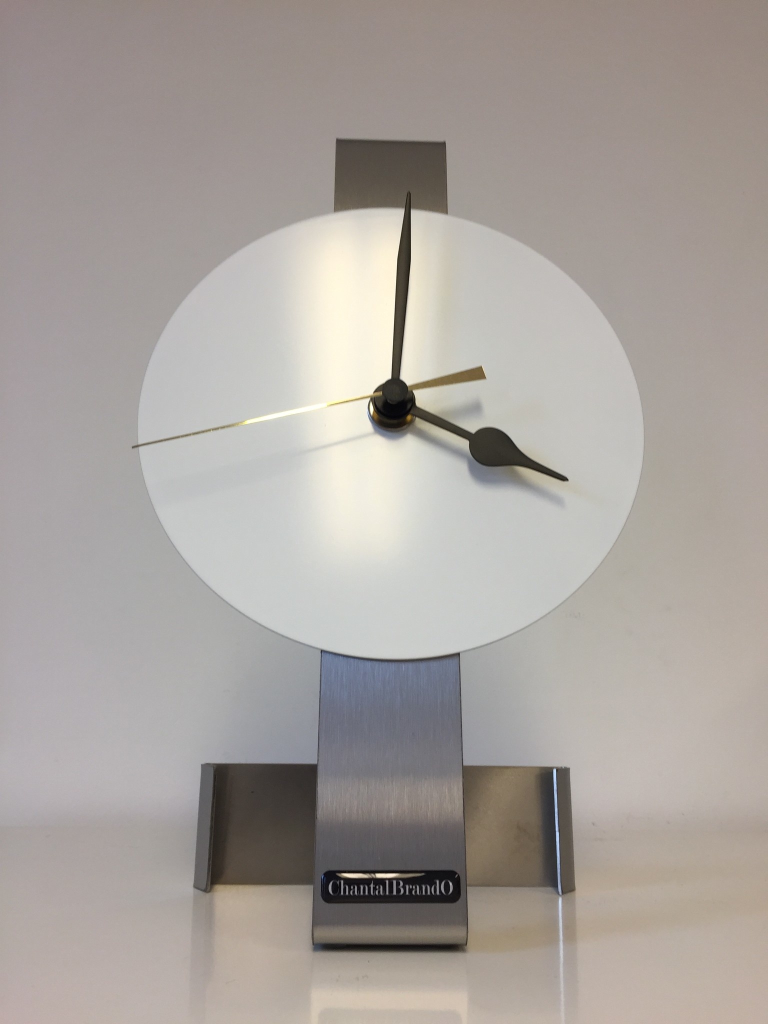 ChantalBrandO Design- Table clock White Sprit- Golden Pointer-Modern Dutch Design