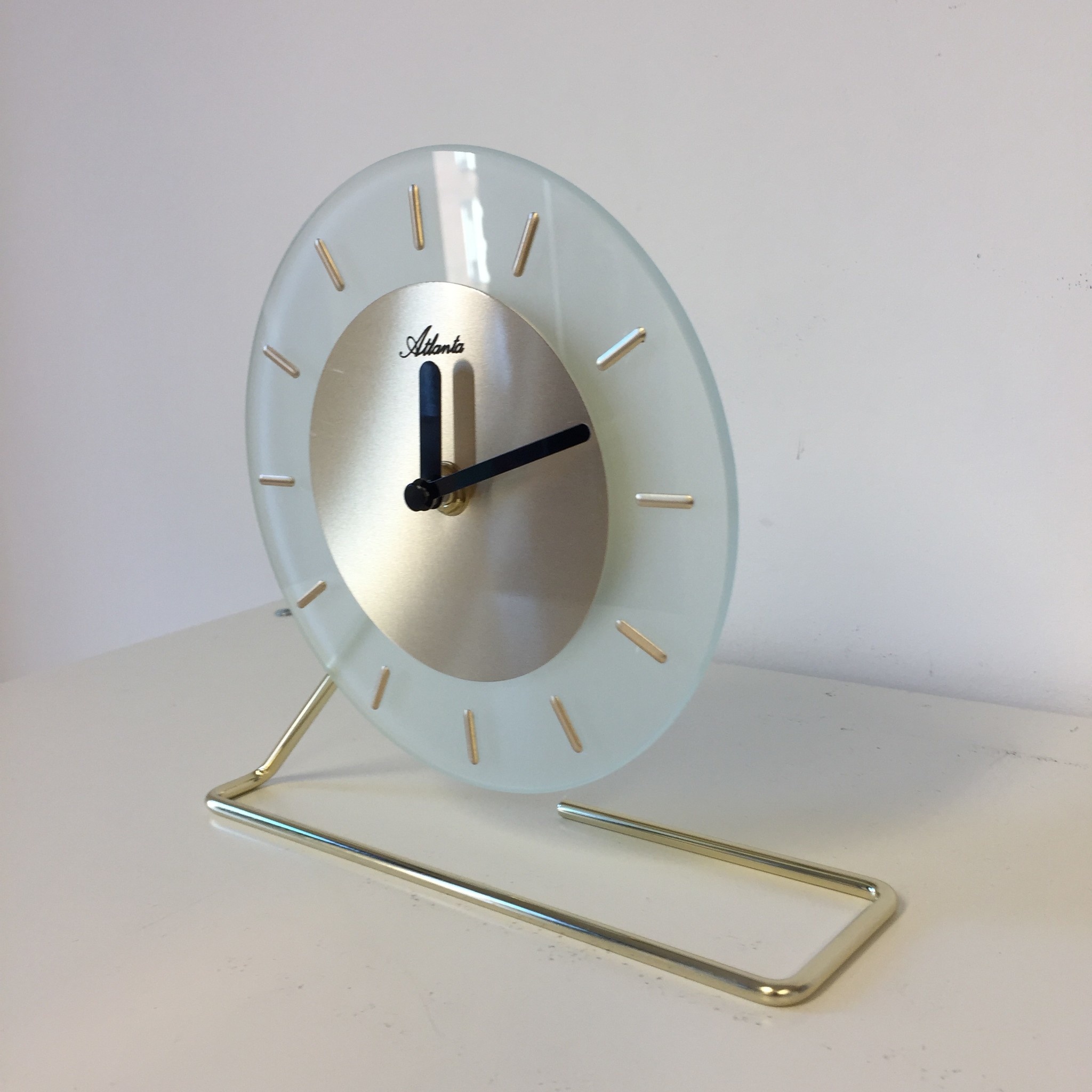 Atlanta Design - Table clock Gold Modern Design