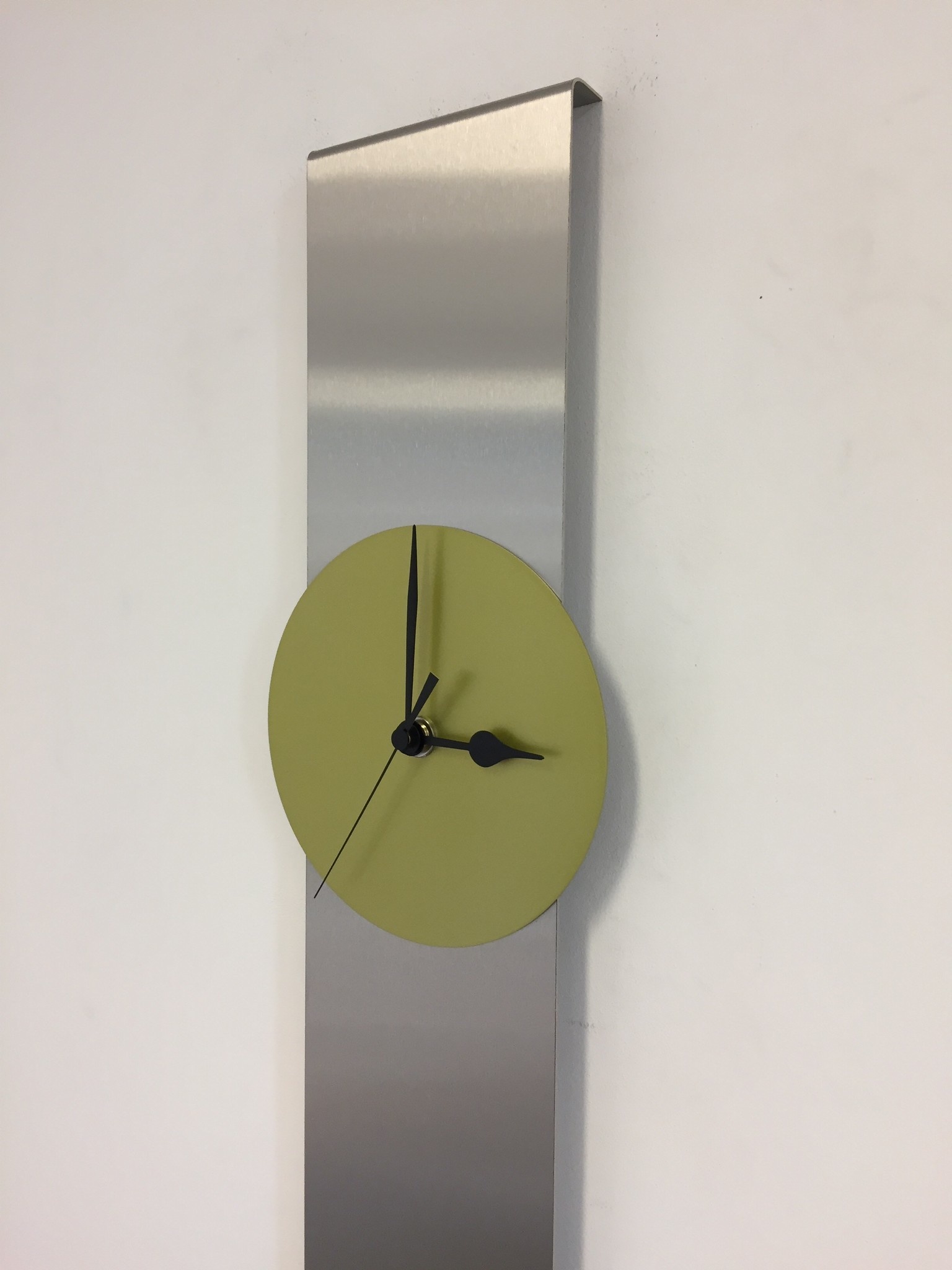 ChantalBrandO Design - Wall clock Obelisk Lime Green Dutch Design