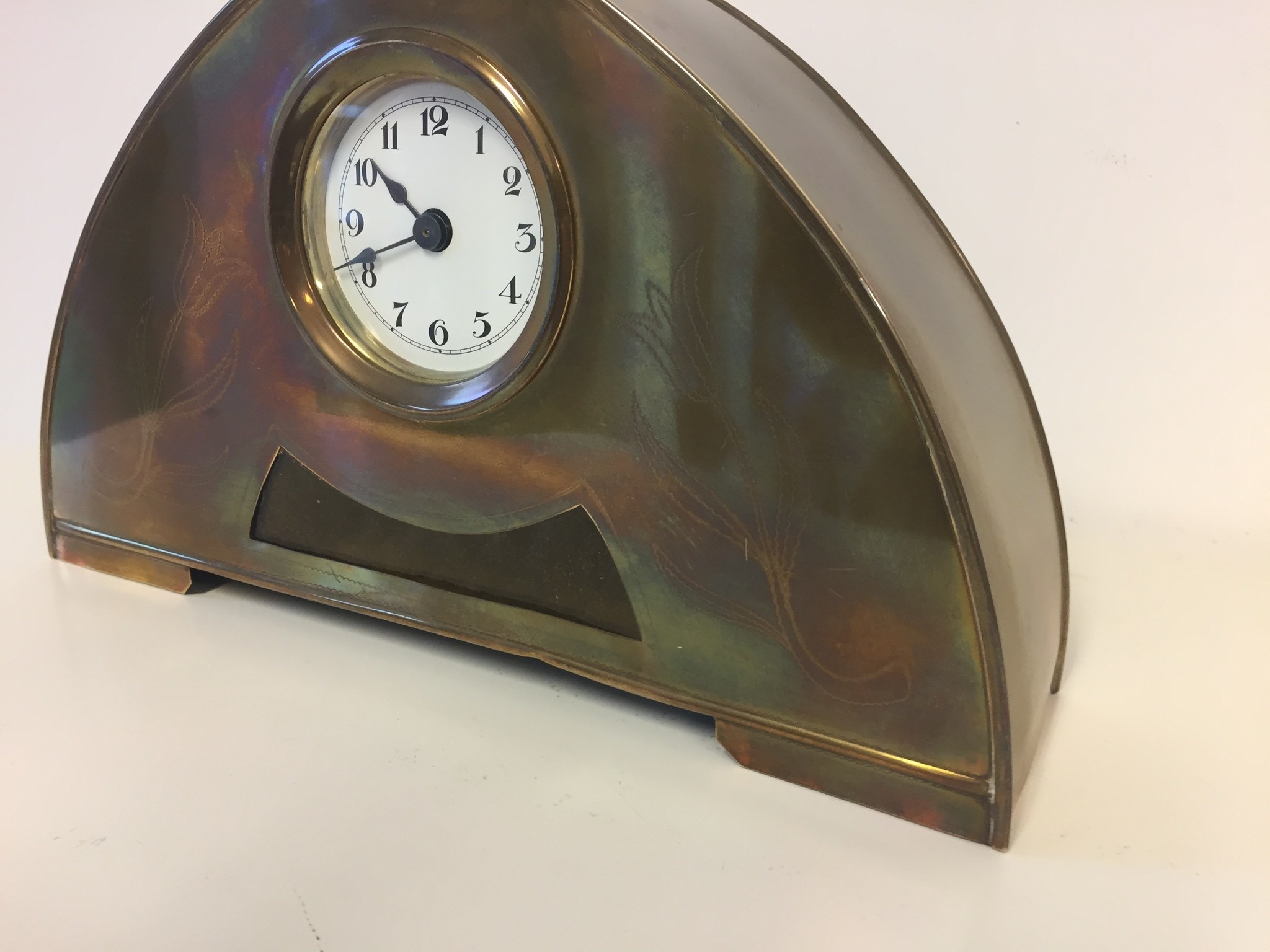 NiceTime Design - Table clock Cuivre Art Deco