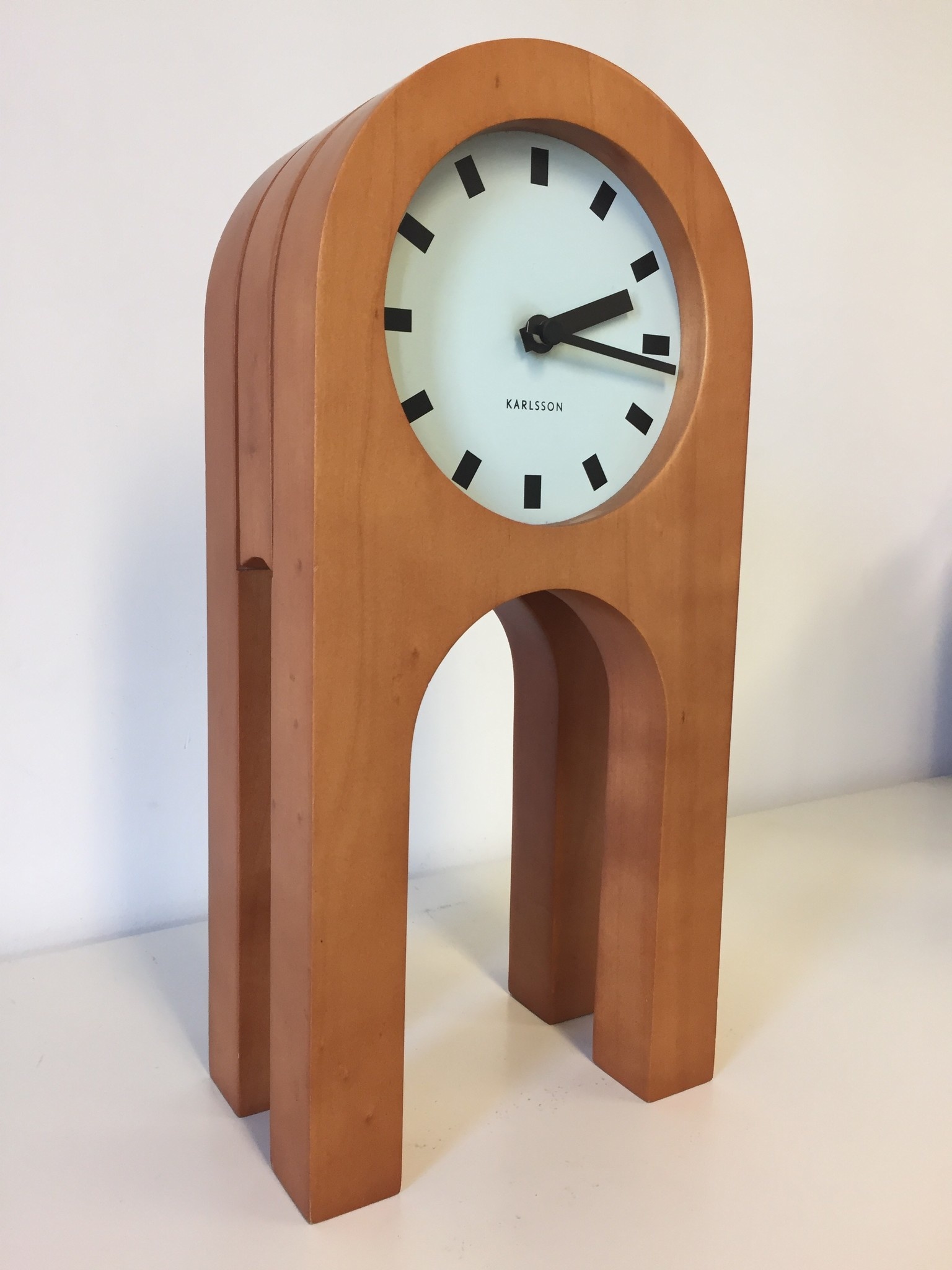 NiceTime Design - WOODEN ARC DESIGN