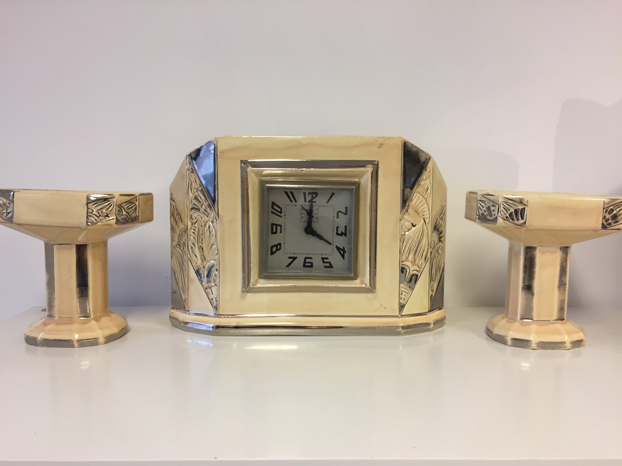 Design - Art Deco Clocks Set