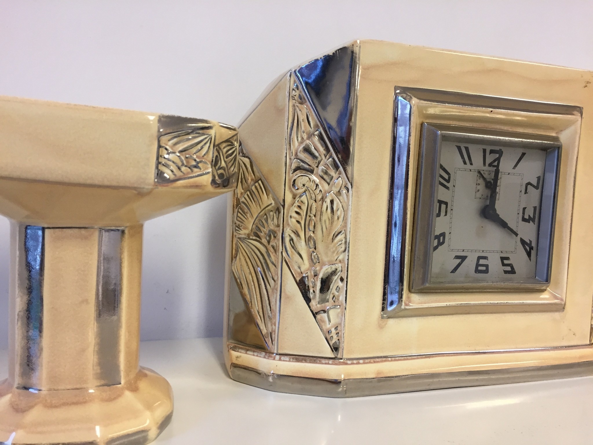 Design - Art Deco Clocks Set