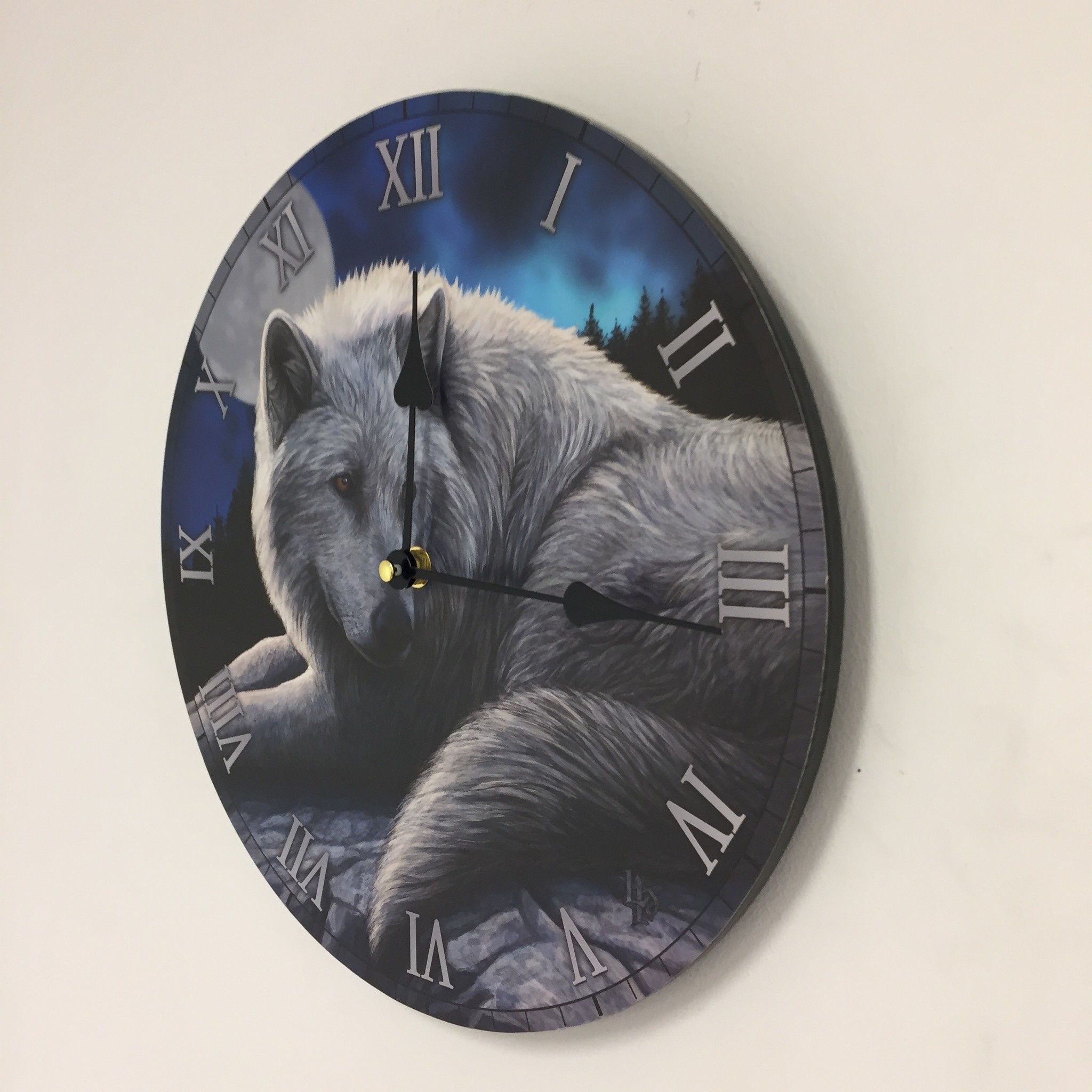 NiceTime Design - Wall clock for children with wolves