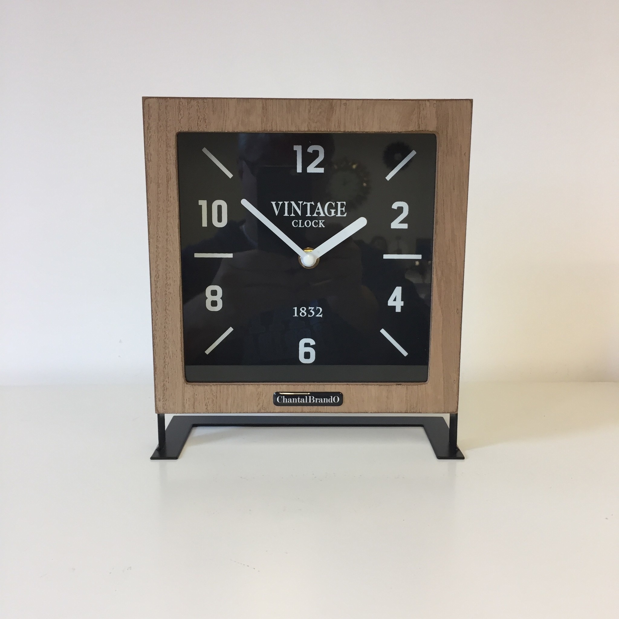 ChantalBrandO Design - Table clock Chantalbrando Wood Design