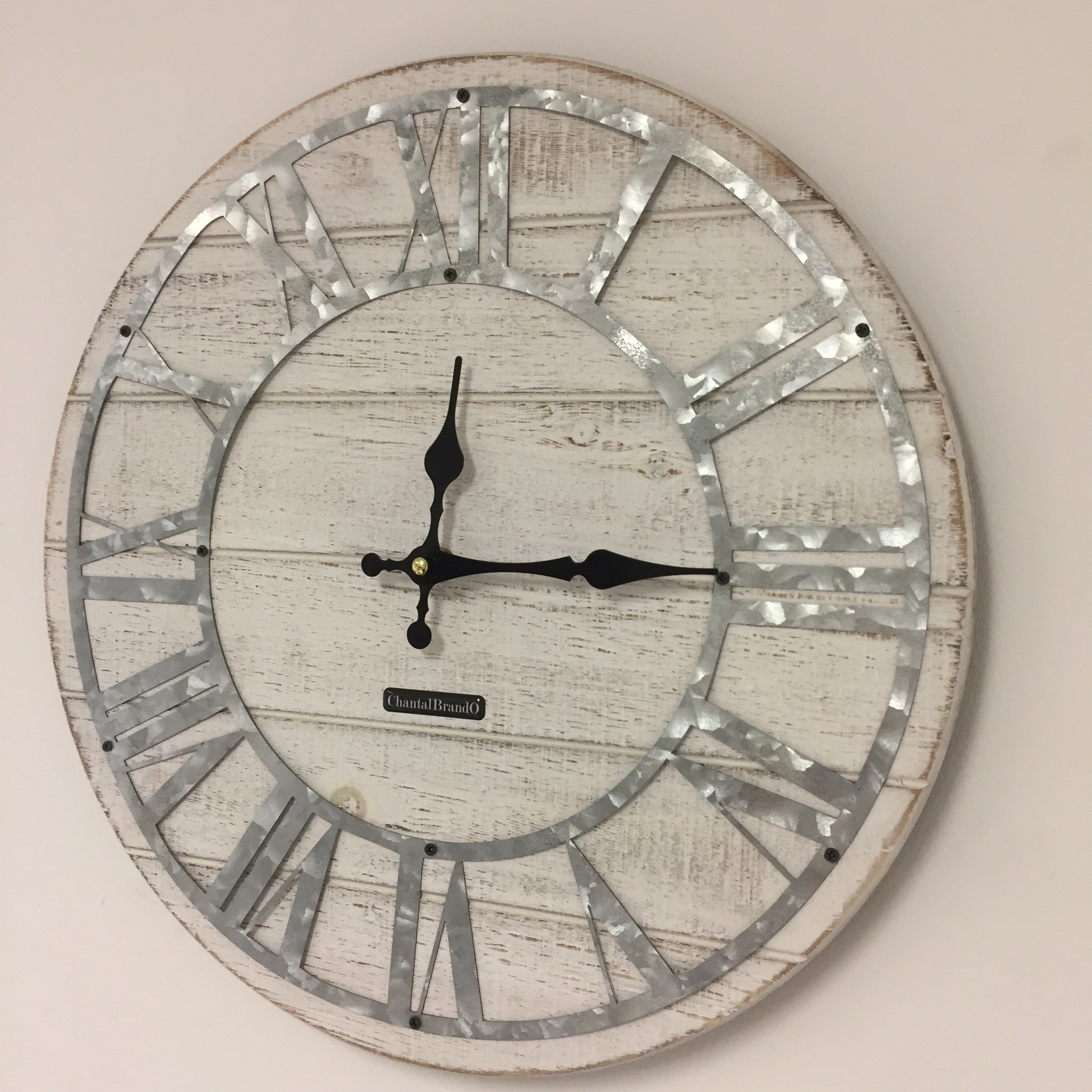 ChantalBrandO Design - Wood clock White Woods Design