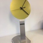 ChantalBrandO Design - Table clock Rock Around the Clock Lime Green Design