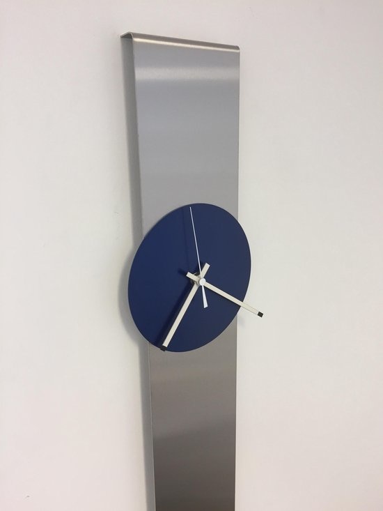 ChantalBrandO Design - Wall clock Obelisk Briljant Blue Dutch Design