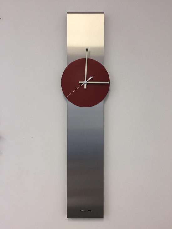 ChantalBrandO Design - WANDUHR OBELISK BRILJANT ROOD DUTCH DESIGN