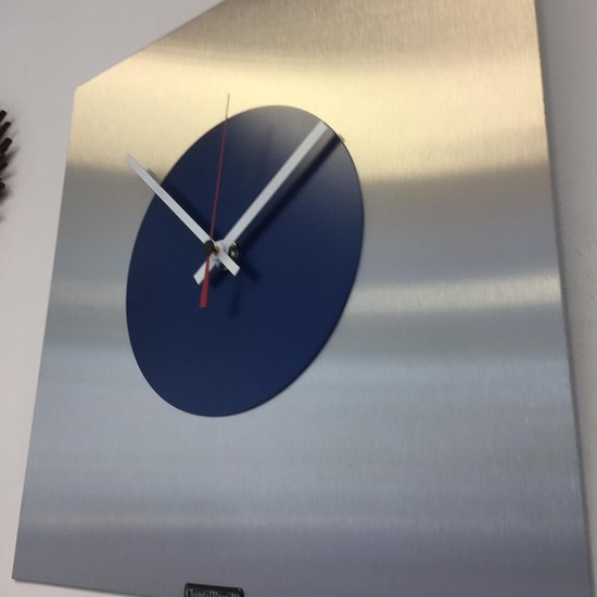 ChantalBrandO Design - Wall clock Rapsodie in Blue & Red Modern Dutch Design